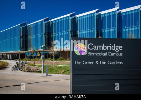 AstraZeneca Global HQ on the Cambridge Biomedical Campus. The building ...