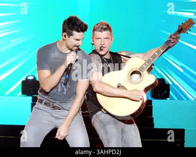 Nick Carter and Kevin Richardson (Backstreet Boys) arrives