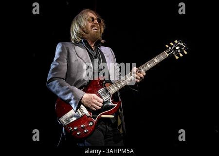 July 15, 2017 - Toronto, Ontario, Canada - American musician, singer, songwriter, multi instrumentalist and record producer. Tom Petty, performed a sold out show with his band, Tom Petty and the Heartbreakers, at the Air Canada Center in Toronto. In picture: TOM PETTY (Credit Image: © Angel Marchini via ZUMA Wire) Stock Photo
