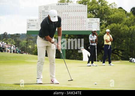 Augusta, USA. 11th Apr, 2025. Rory McIlroy of Northern Ireland hits his putt during round 2 of the 2025 Masters golf tournament at Augusta National Golf Club in Augusta, the United States, on April 11, 2025. Credit: Wu Xiaoling/Xinhua/Alamy Live News Stock Photo