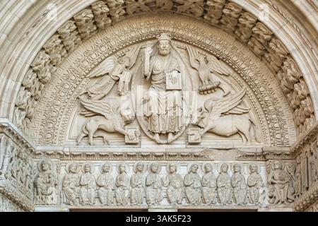 Details of the west portal Saint Trophime Cathedral in Arles, France. Stock Photo