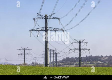 New power line from Birkenfeld to Oetisheim in the Enzkreis district. 14 kilometre long 380 kV line of the transmission system operator TransnetBW for Stock Photo