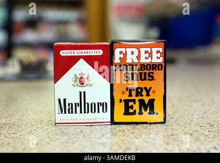 free cigarettes samples Tobacco free usa hi-res stock photography and images