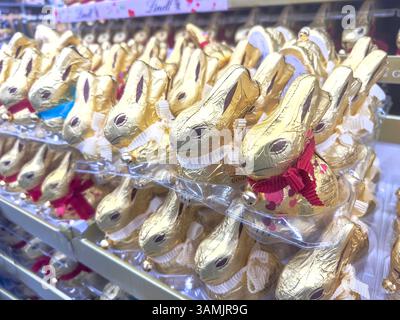 Lindt Gold Easter Bunnies in supermarket, St Martins, Christchurch (Ōtautahi), Canterbury, New Zealand Stock Photo