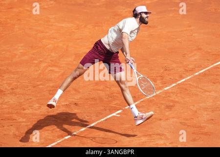 Stefanos Tsitsipas and Reilly OpelkaBarcelona, Spain, Barcelona Open Banc Sabadell 2025, ATP 500 match, Round of 32 between Stefanos Tsitsipas and Reilly Opelka, Real Club de Tenis Barcelona, Barcelona, Spain, 15 abril 2025 Credit: PRESSINPHOTO SPORTS AGENCY/17�Թ����� Live News Stock Photo
