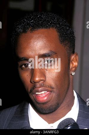 May 27, 2005 - I1476AS.SEAN 'P-DIDDY' COMBS GRAND OPENING OF HIS RESTAURANT ' JUSTINS', NEW YORK CITY  09-30-1997. ANTHONY SAVIGNANO- -   SEAN 'P-DIDDY' COMBS(Credit Image: © Globe Photos/ZUMAPRESS.com) Stock Photo