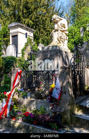 The tombstone of Frédéric Chopin in the Père Lachaise cemetery in the 20th arrondissement of Paris Stock Photo