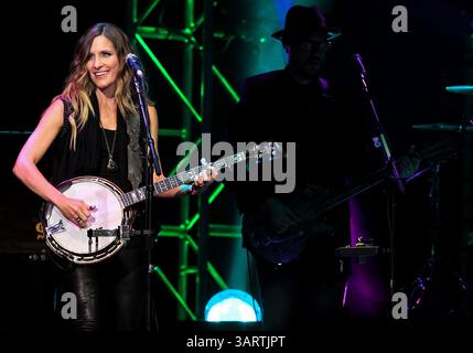 Nov. 1, 2013 - Edmonton, AB, Canada - Emily Robison (born Emily Burns Erwin on August 16, 1972) is an American songwriter, singer, multi-instrumentalist, and a founding member of the female country band the Dixie Chicks.Emily Robison an American songwriter, singer, multi-instrumentalist, and a founding member of the female country band the Dixie Chicks during the bands concert at Rexall Place in Edmonton on Nov 1, 2013. Tom Braid/Edmonton Sun/QMI Agency (Credit Image: © Tom Braid/QMI Agency/ZUMAPRESS.com) Stock Photo