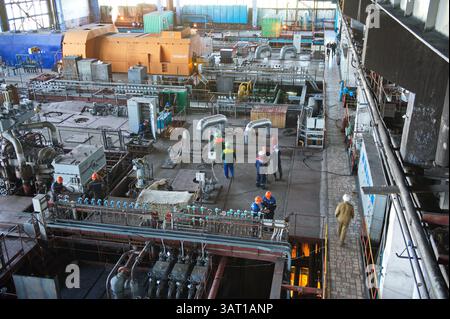 A hall with generators at a thermal power plant Stock Photo - Alamy