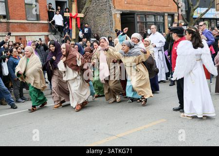 Chicago, USA. 18th Apr, 2025. The 8th Station of the Cross where Jesus meets the women of Jerusalem is re-enacted at the 48th Annual Via Crucis - Living Way of the Cross took place on Good Friday in the Pilsen neighborhood of Chicago on April 18, 2025. This is a reenactment of the 14 stations of the cross which brings thousands to Chicago Pilsen's neighborhood. (Photo By: Alexandra Buxbaum/Sipa USA) Credit: Sipa USA/Alamy Live News Stock Photo