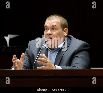 Bubba 'The Love Sponge' Clem and wife Heather Clem enjoy a day at