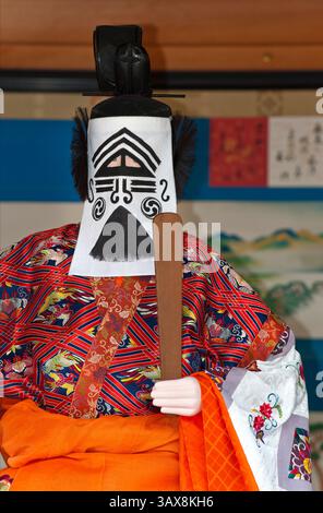 zoumen-a-type-of-bugaku-mask-