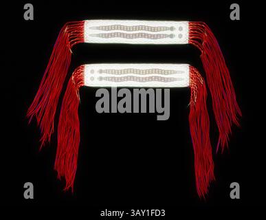 Native Garters Chippewa, Native American, Garters, ca. 1890, beads, plant fiber and ...