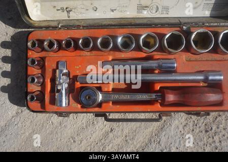 Wurth set of Ratchets with sockets from size 10-32 in box, 17 pieces Stock Photo