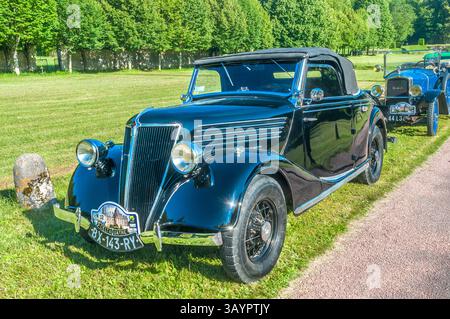 1930s-renault-celtaquatre-2-
