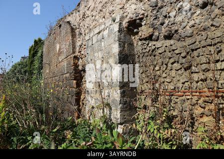 Ancient fortifications, ancient ramparts, city of Beauvais, Oise ...