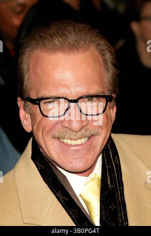 Mar. 21, 2006 - New York, New York, U.S. - ''LUCKY NUMBER SLEVIN'' PREMIERE-OUTSIDE ARRIVALS.ZIEGFELD THEATRE-NYC  03/21/06.PAT O'BRIEN.  - -   2006.I10589JZ(Credit Image: © John Zissel/Globe Photos/ZUMAPRESS.com) Stock Photo