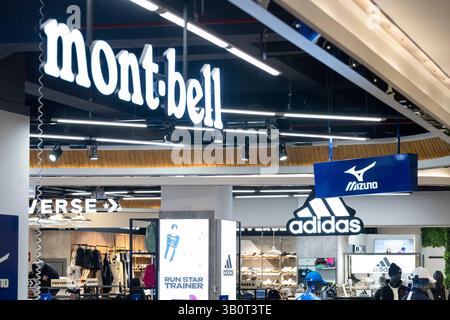 Montbell hi-res stock photography and images - Alamy