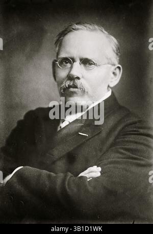 Jacob Riis, a Danish-American journalist, is best known for his ...