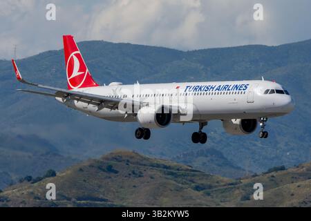 Turkish Airlines Airbus A321-271NX (REG: TC-LSK) NEO version of