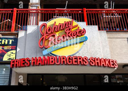 Johnny Rockets Retro Style Hamburger Restaurant, Pointe Orlando ...