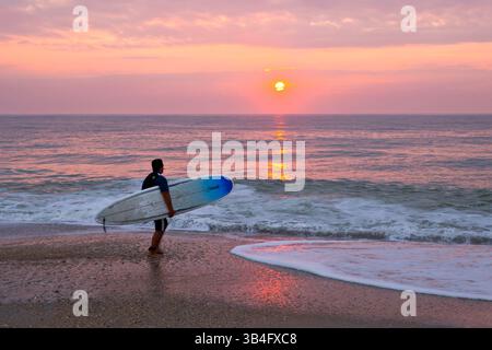 Sunrise at Wrightsville Beach, North Carolina Stock Photo - Alamy