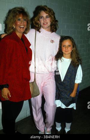 Melissa Gilbert With Sister Sara Gilbert 1986. 18th Jan, 2008