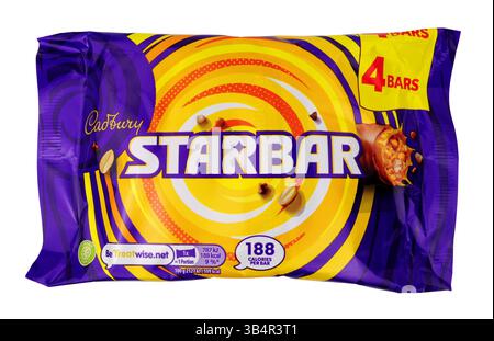 Cadbury starbar milk chocolate covered caramel with peanuts in a 148g multi pack pack containing five 37g bars Stock Photo