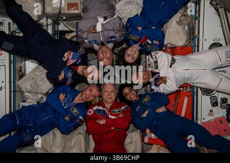 Expedition 67 Flight Engineers (clockwise from bottom) Samantha ...