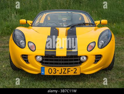 Tiel, The Netherlands, 04.05.2025, Front view of the classic sports car Lotus Elise 111S from 2004 at Betuwse Fruitrit Stock Photo