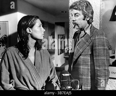 Jennifer O'Neill, Donald Sutherland, on-set of the film, "Lady Ice