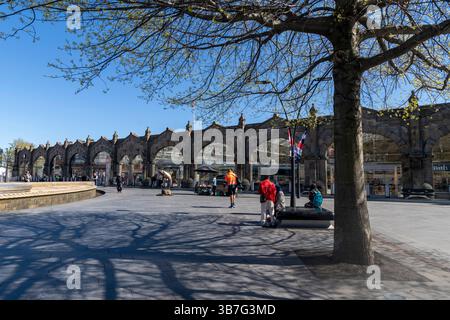 Image of Sheffield train station exterior Stock Photo