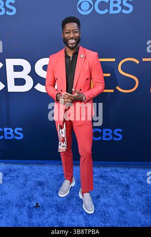 Nate Burleson bei der Präsentaion des CBS Programms 2025-26 in den