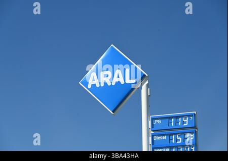 Logo, Schriftzug der Aral AG, ein deutsches Mineralölunternehmen des ...