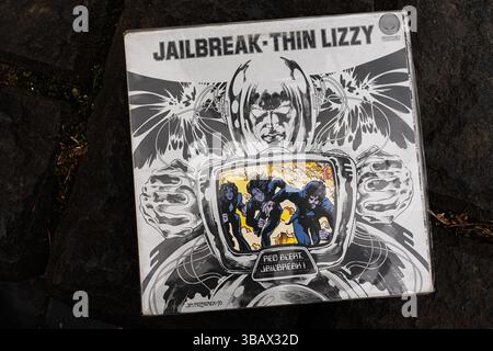 Thin lizzy 1976 hi-res stock photography and images - Alamy