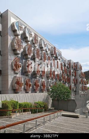 Scottish Parliament Building, Holyrood, Edinburgh. Rear elevation of MSP Building showing distinctive office pods. Architect Enric Miralles. Stock Photo