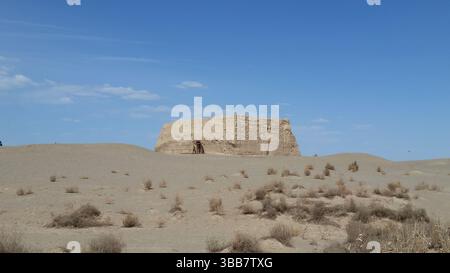 Yumen Pass and Han Great Wall Ruins: Echoes of Ancient China on the Silk Road Stock Photo