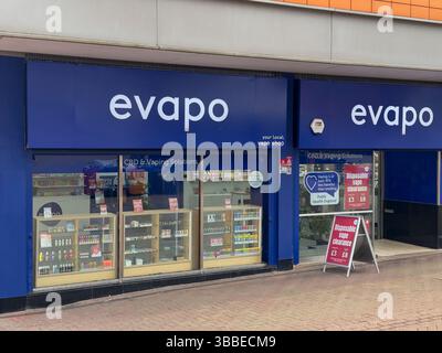 hanley vape shop Evapo hi-res stock photography and images