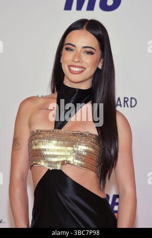 Lauren Kettering attends the 32nd Annual Race To Erase MS Gala at