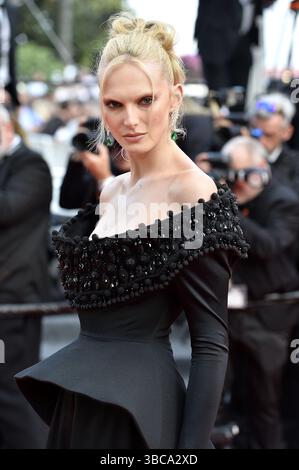 Alex Consani bei der The Phoenician Scheme Premiere in Cannes am 18.05.