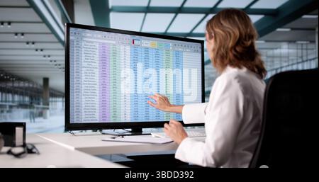 Medical Coding Specialist Streamlines Billing Process For Hospital Doctors And Nurses Stock Photo