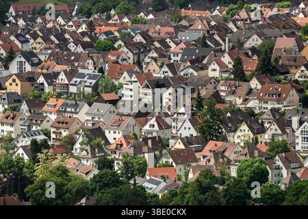 Übersicht vom SWR Fernsehturm auf Baden-Württembergs Landeshauptstadt ...