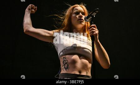 Edinburgh, UK. 27th May, 2025. Hester Chambers, Henry Holmes and Rhian