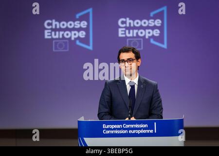 Brussels, Belgium. 28th May, 2025. Press conference of the two European Commissioners, Ekaterina Zakharieva and Stephane Sejourne, to present Choose Europe. - 28/05/2025 - Belgium/Brussels/Brussels - Sacha Leon/Le Pictorium Credit: LE PICTORIUM/Alamy Live News Stock Photo