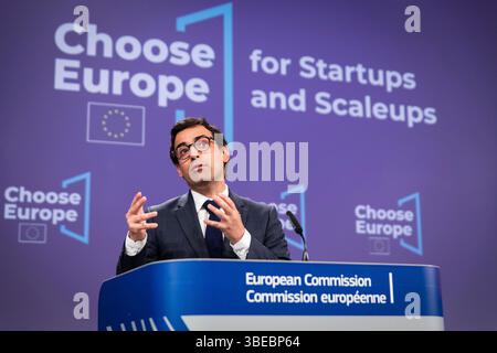 Brussels, Belgium. 28th May, 2025. Press conference of the two European Commissioners, Ekaterina Zakharieva and Stephane Sejourne, to present Choose Europe. - 28/05/2025 - Belgium/Brussels/Brussels - Sacha Leon/Le Pictorium Credit: LE PICTORIUM/Alamy Live News Stock Photo