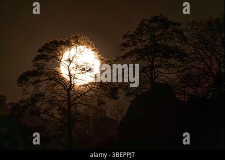 Moonrise at El Tepozteco Mountains. Amatlán, Morelos, Mexico Stock Photo