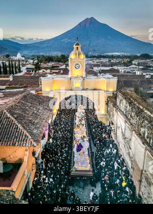 Holy Week celebrations in Antigua, Guatemala Stock Photo - Alamy