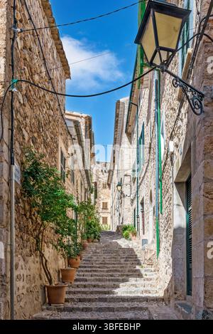 Staircase alley in Fornalutx - Mallorca - 8203 Stock Photo