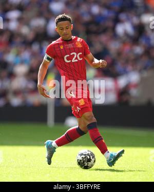 Southend United's Nathan Ralph during the Vanarama National League play ...