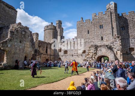 26-05-25. Historical reenactment at Bodiam Castle. Bodiam Castle is a 14th-century moated castle near Robertsbridge in East Sussex, England. Photo cre Stock Photo